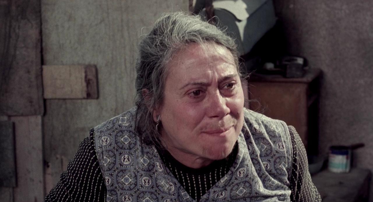 actor Zoe Incrocci large photo