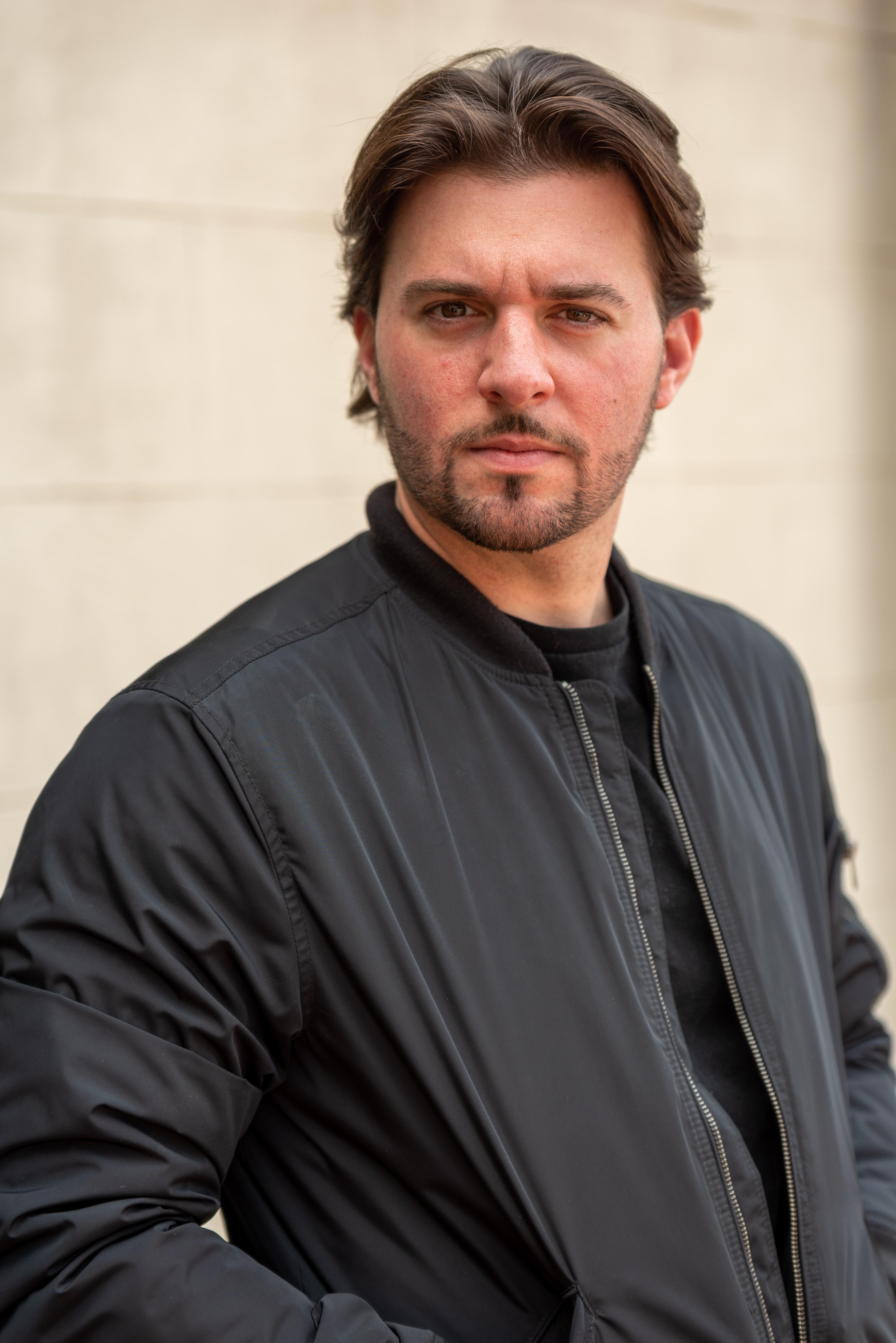 actor Frank Volpe large photo