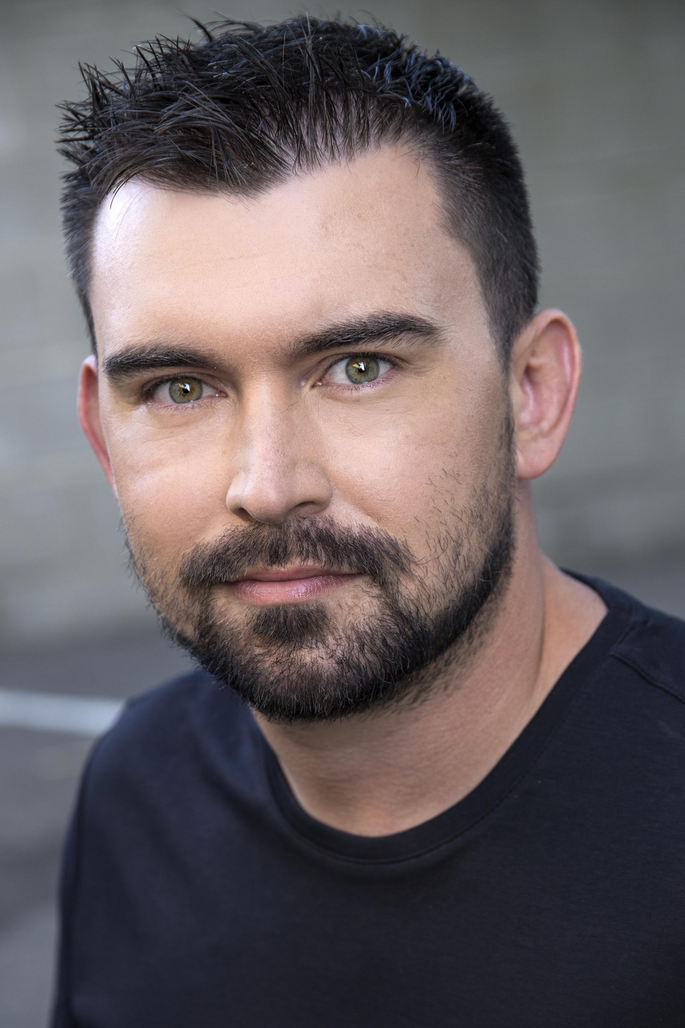 actor Jesse Daniel Hughes large photo