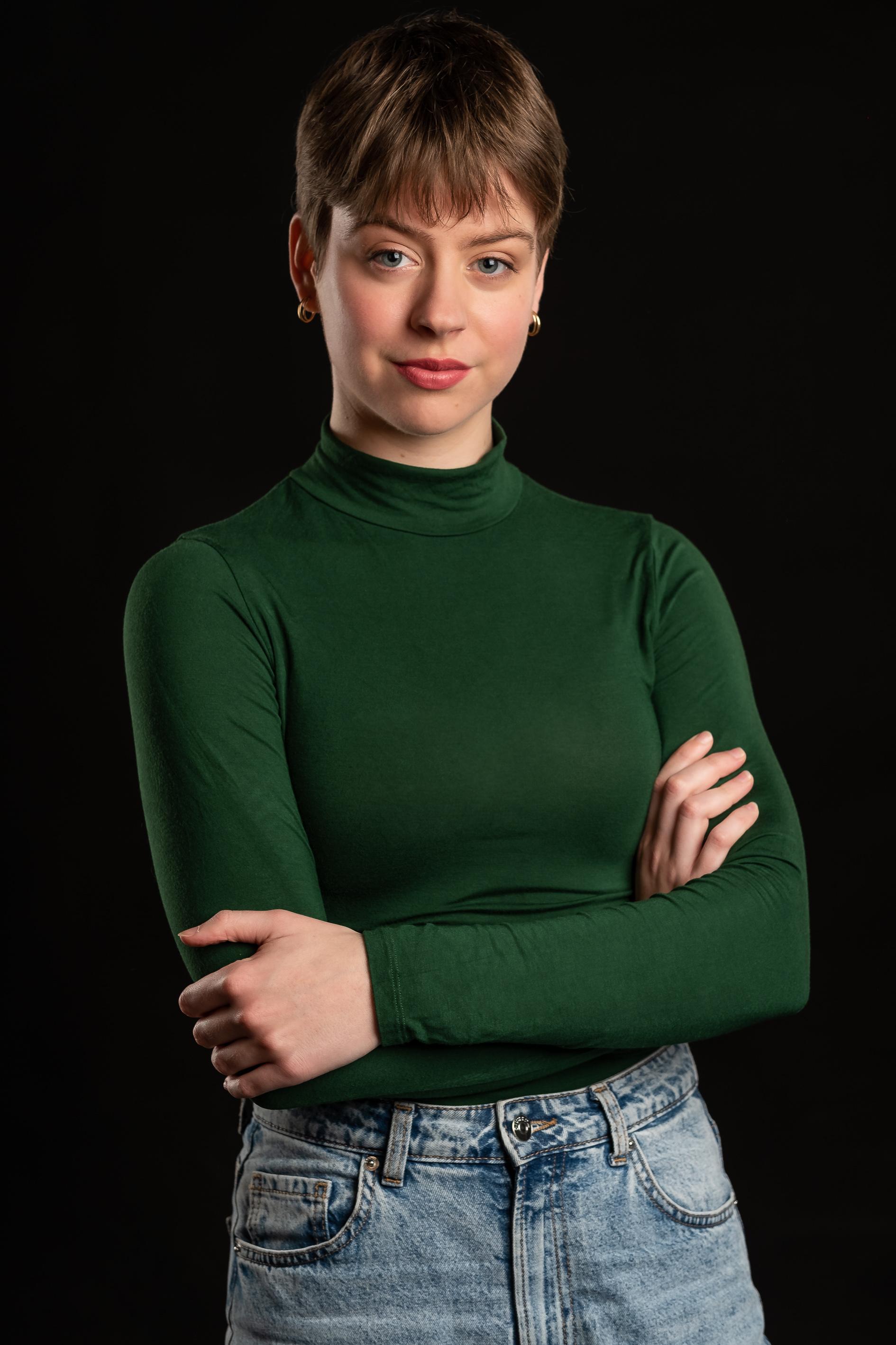 actor Isis Caljé large photo