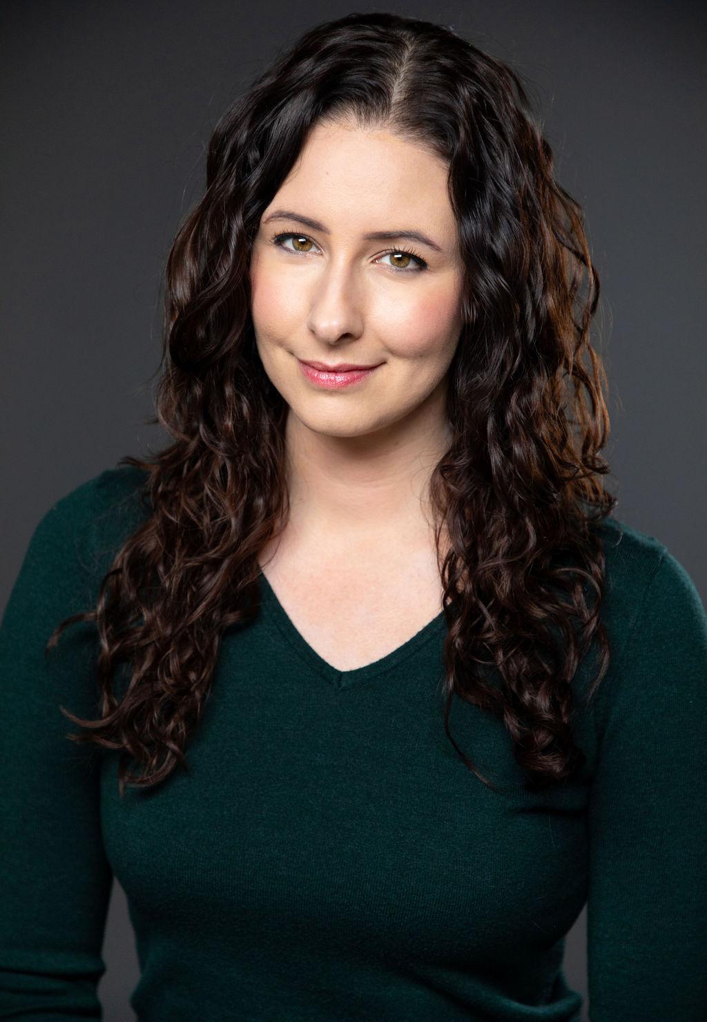 actor Lexi Balestrieri large photo