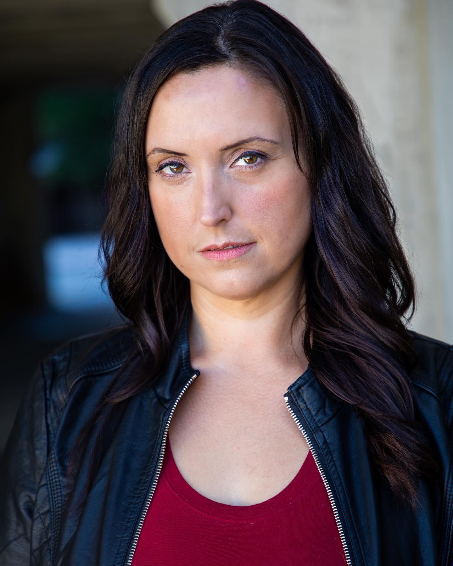 actor Chelsea Wolf large photo