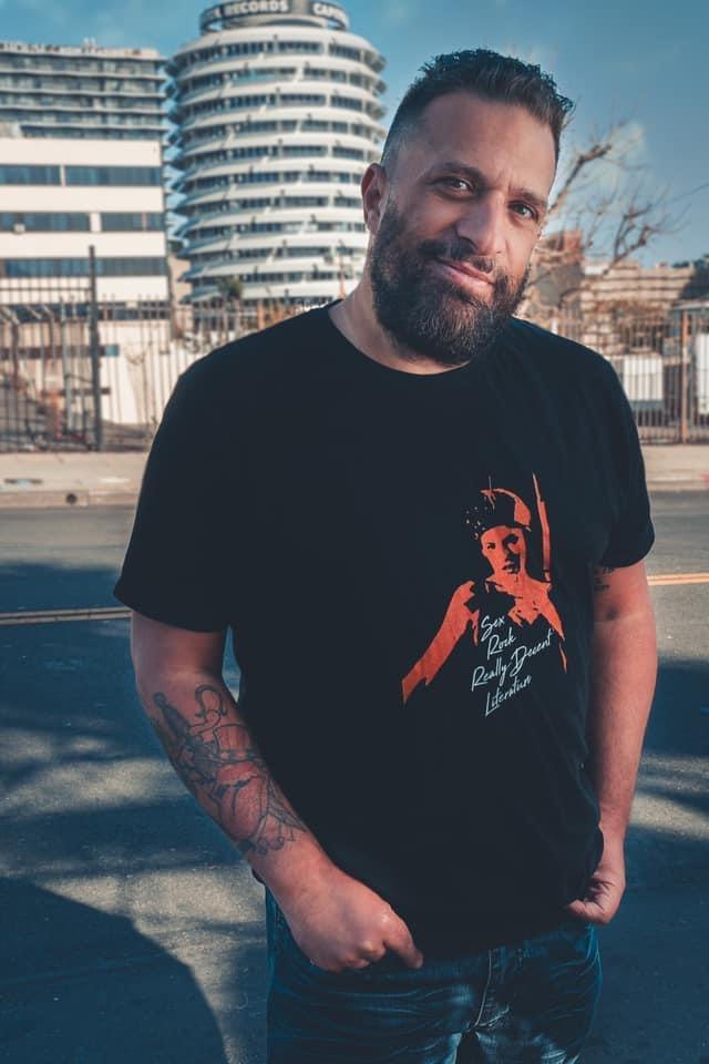 actor Peter Ferriero large photo