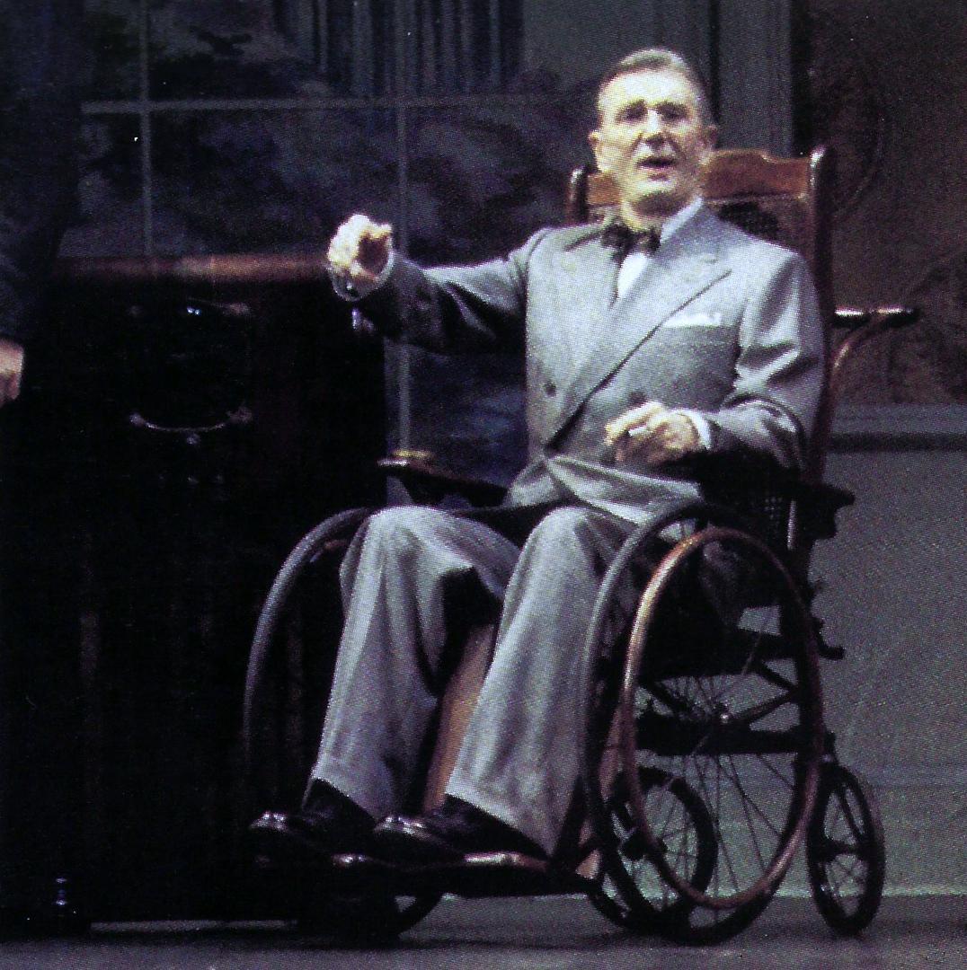 actor Raymond Thorne large photo