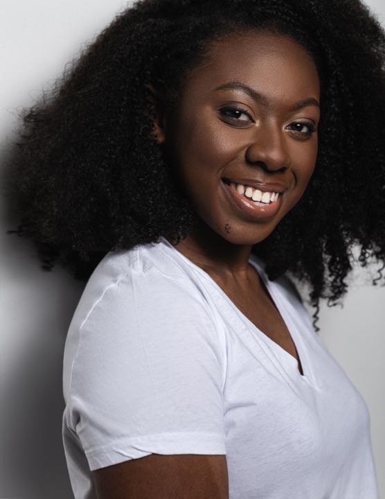 actor Jessica Powell large photo