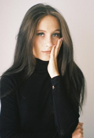 actor Jemma Hendricks large photo