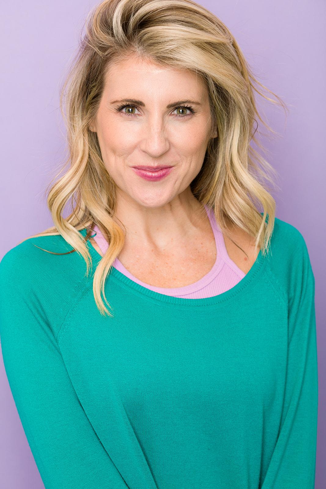 actor Amberlee Colson large photo