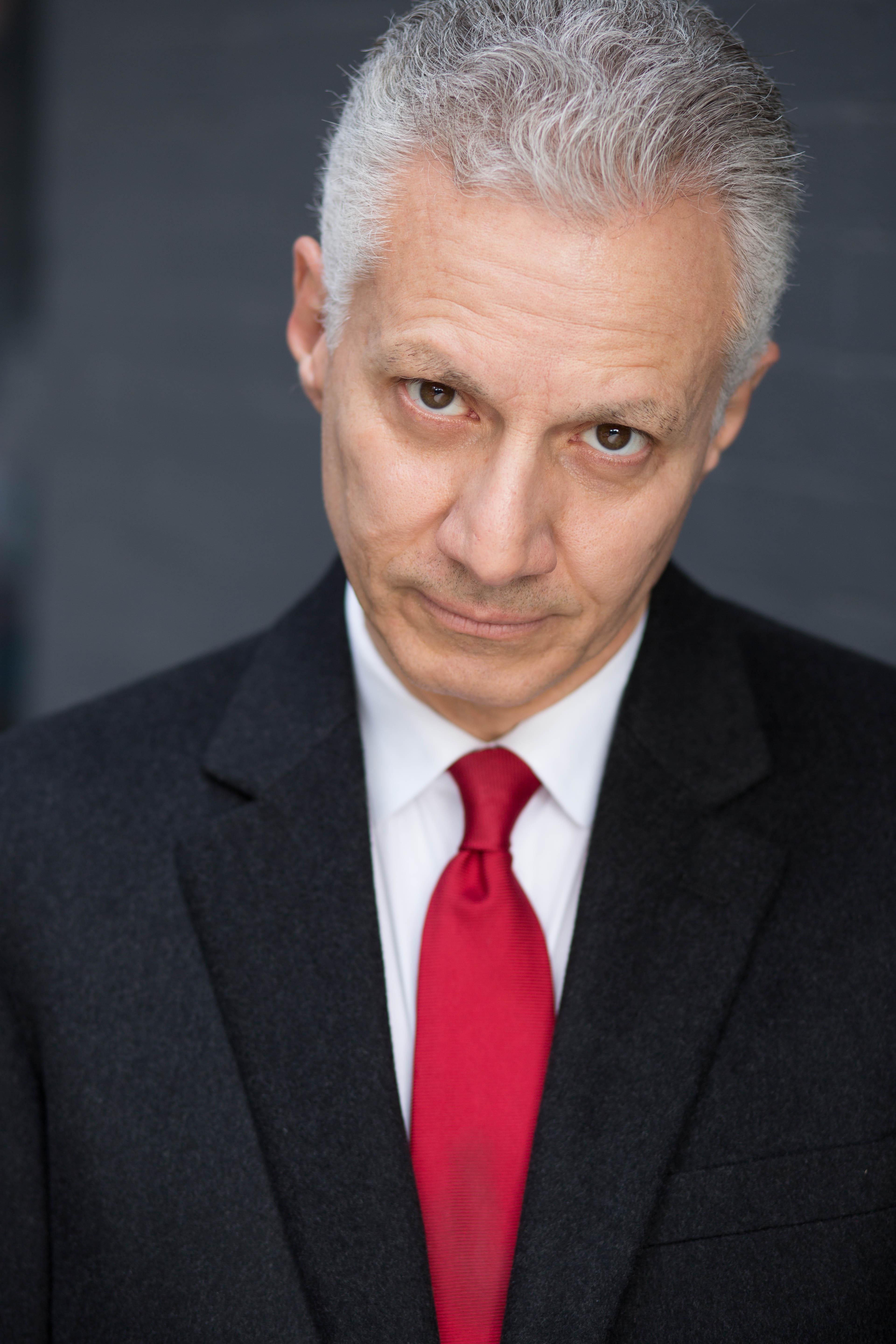 actor Michael Vincent Carrera large photo