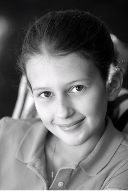 actor Christina Tribull large photo