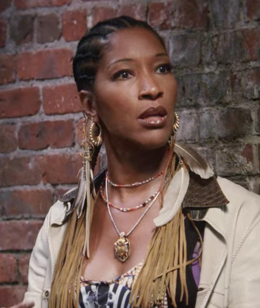 actor Liza Jessie Peterson large photo