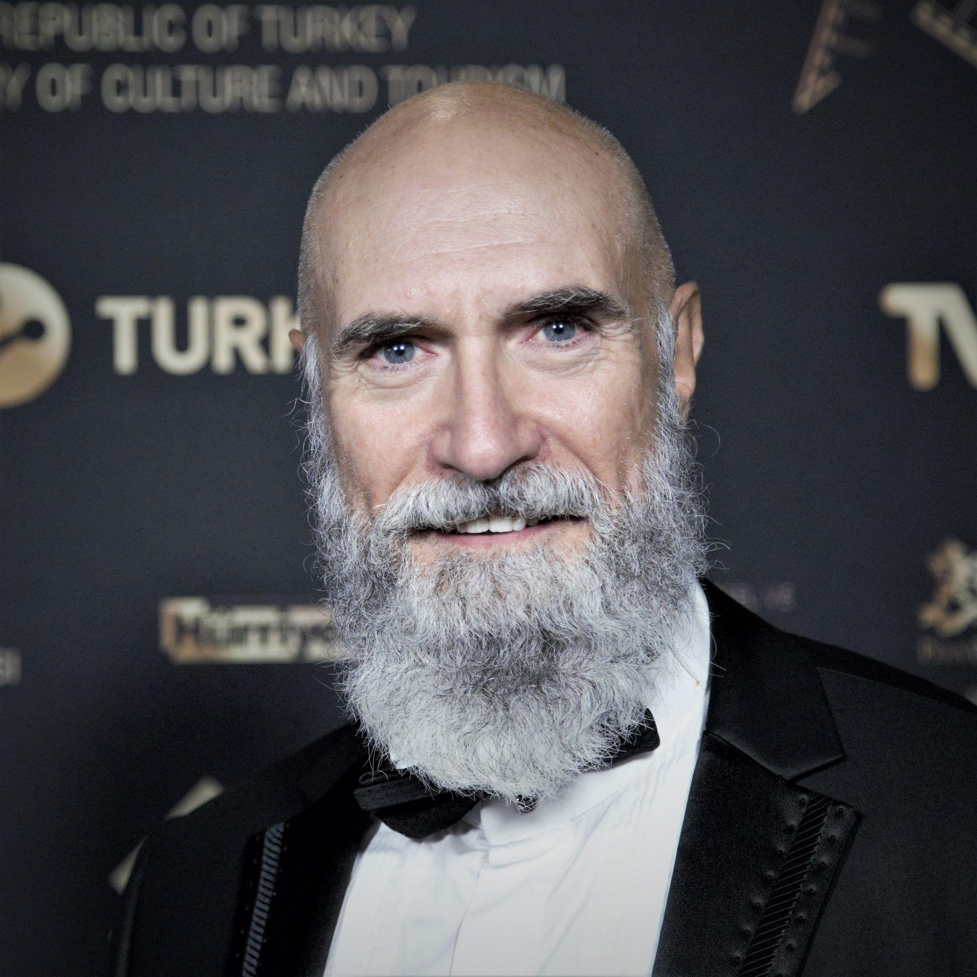 actor Ozman Sirgood large photo