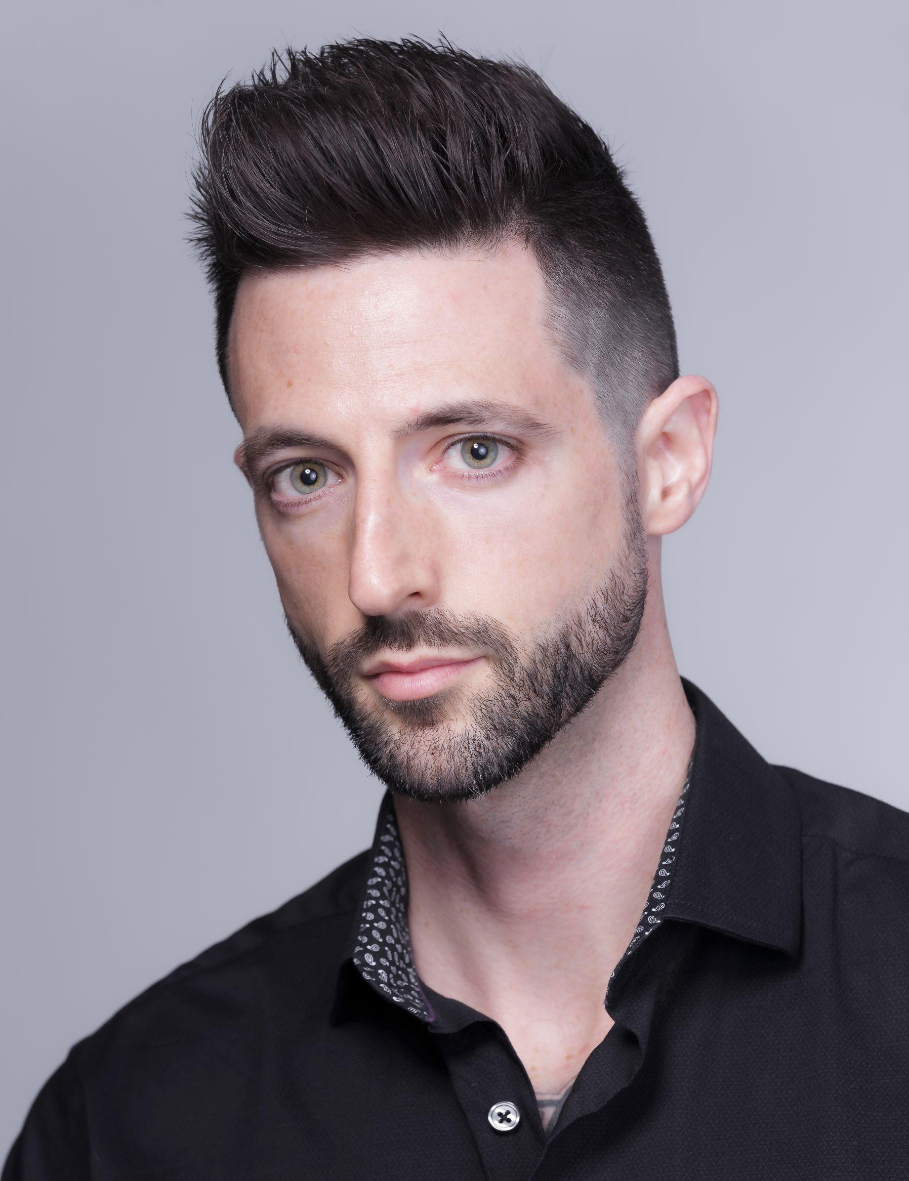 actor Ben DeViller large photo