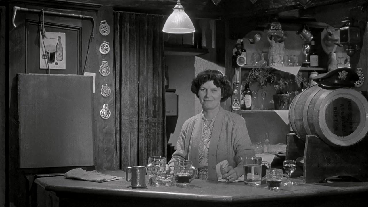 actor Hilda Fenemore large photo