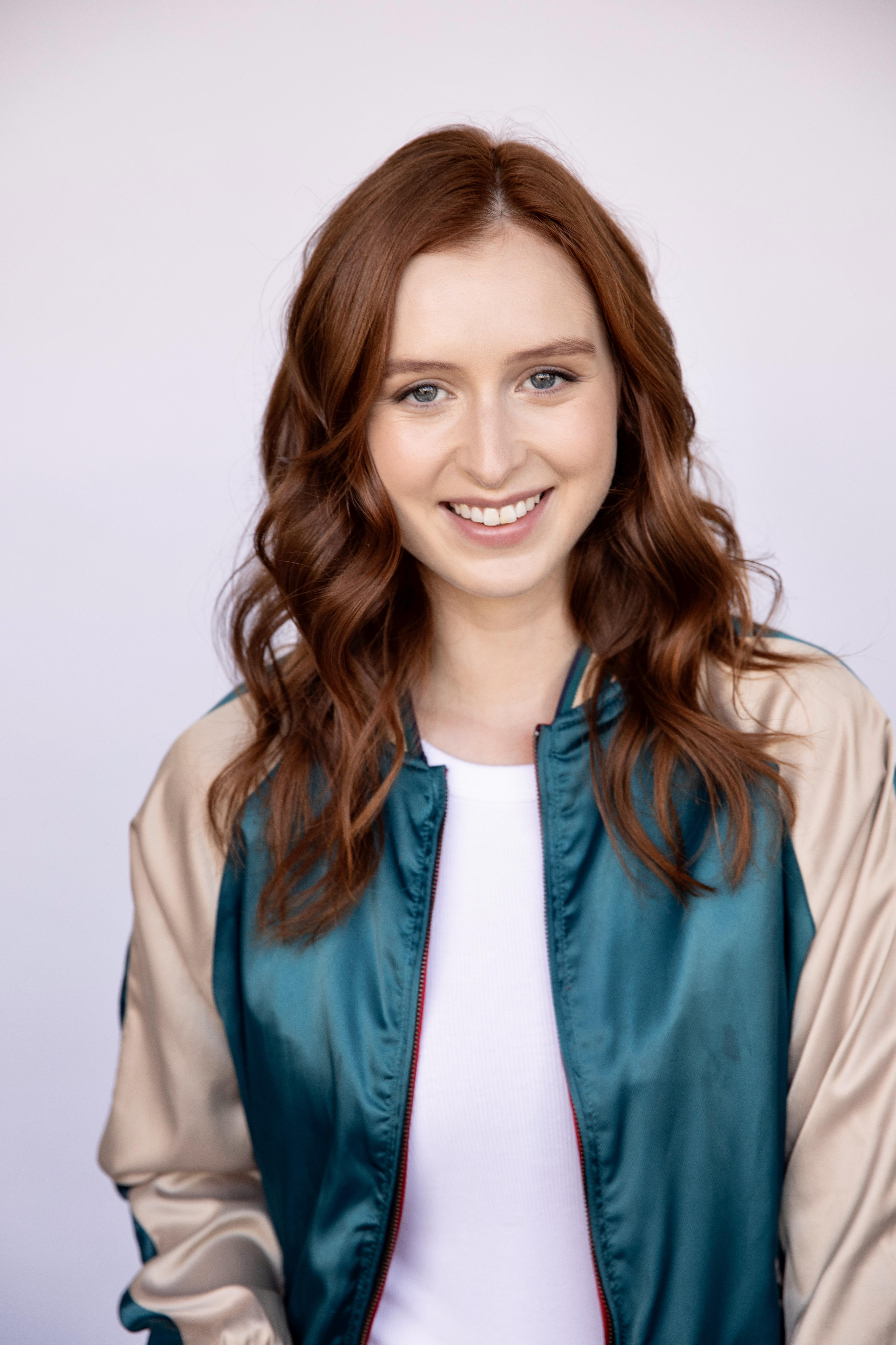 actor Isabel Klein large photo