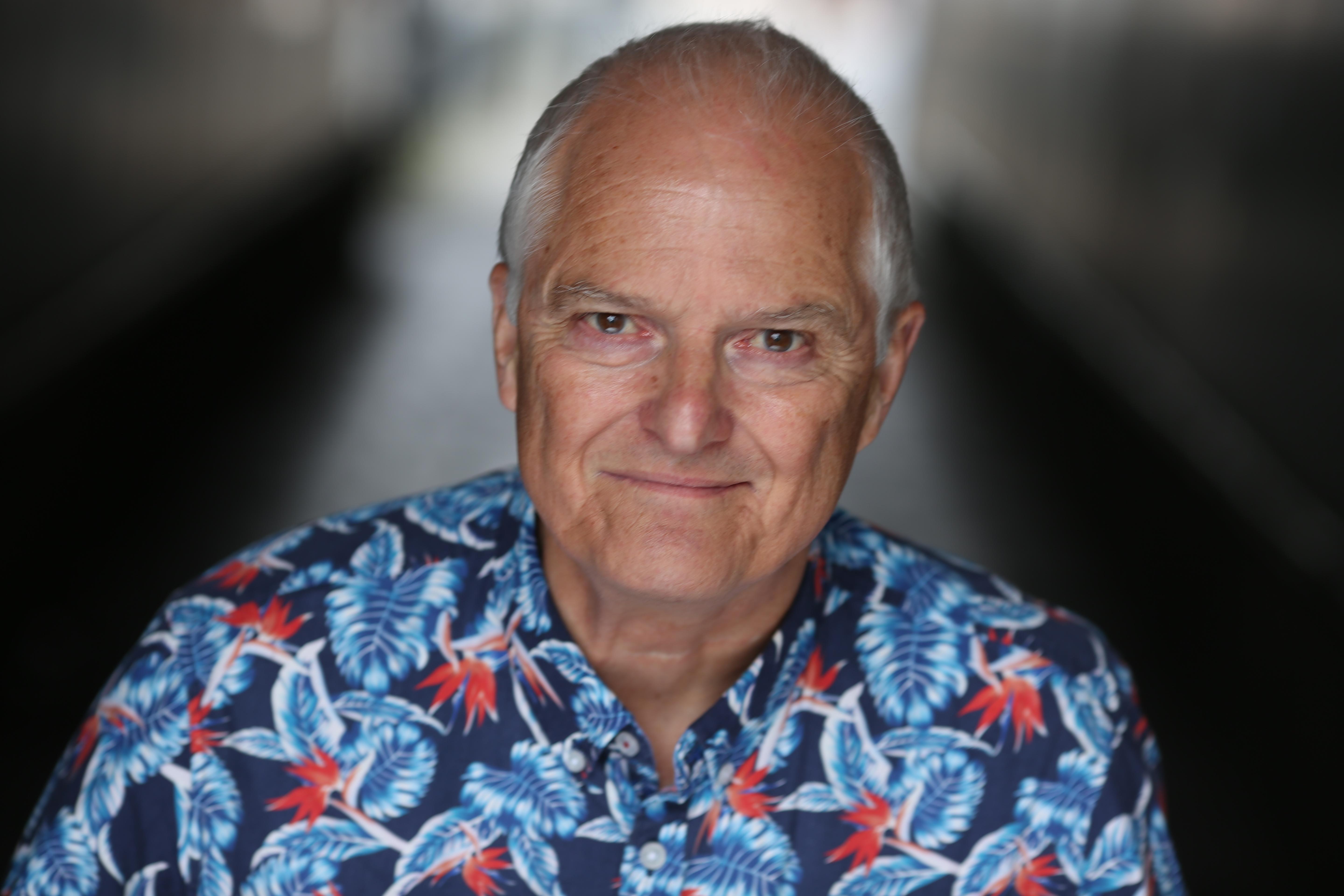 actor Glynn Sweet large photo