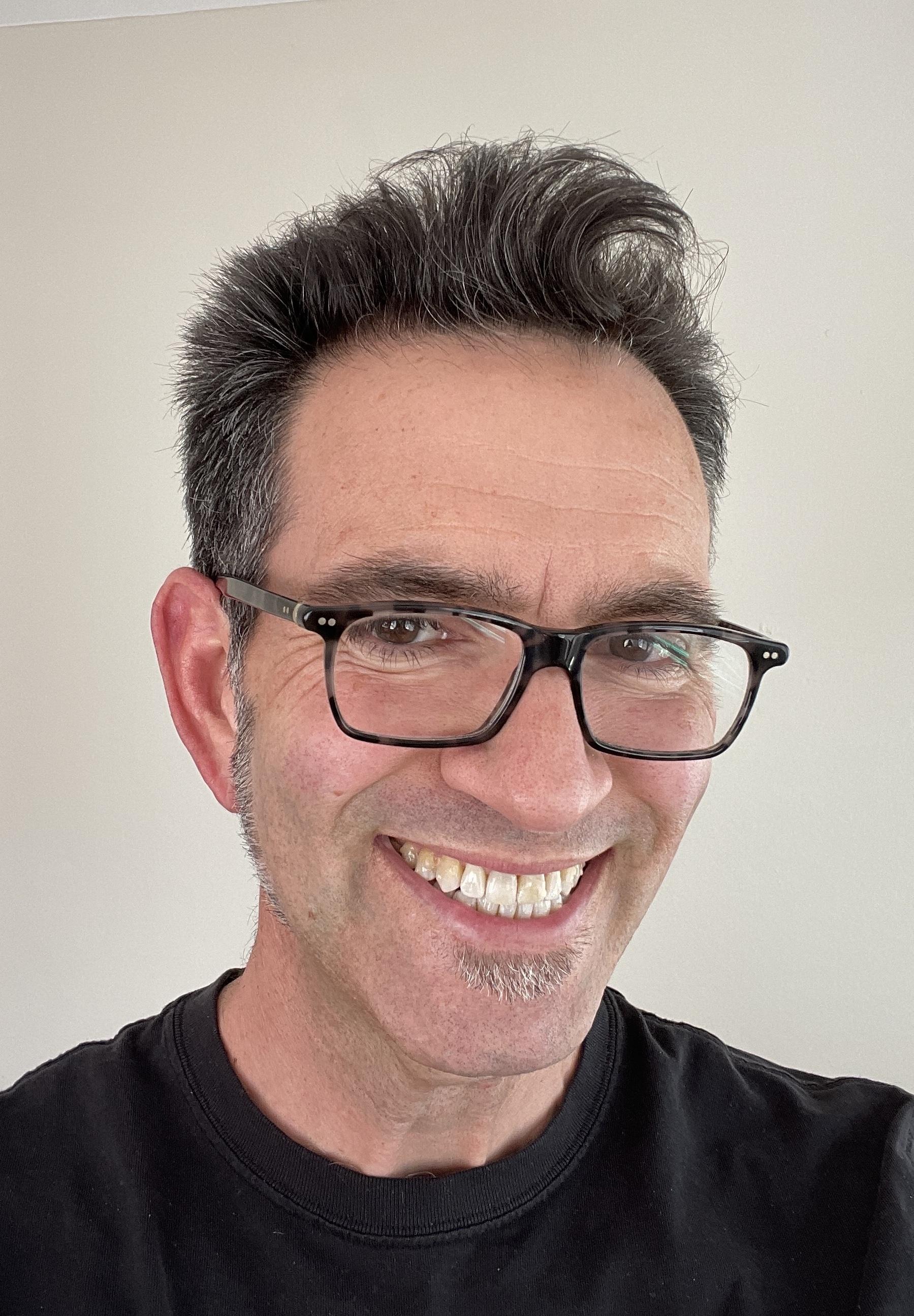 actor Paul E. Zeidman large photo