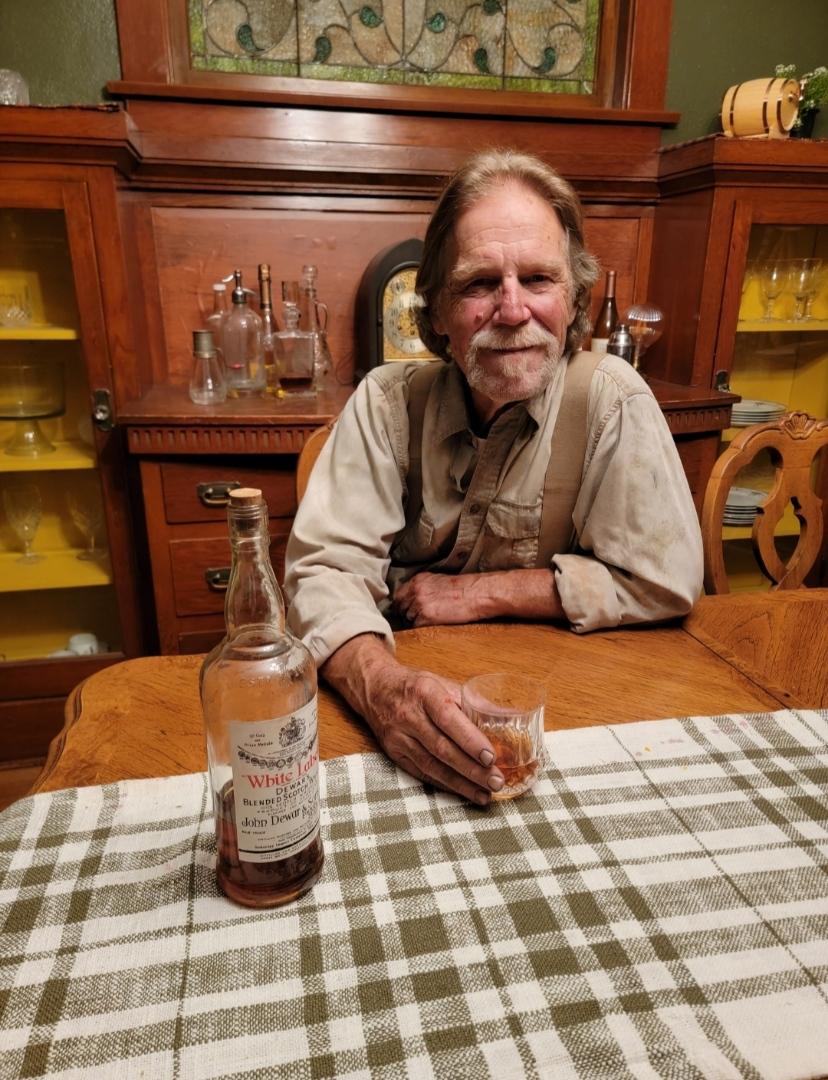 actor Geoffrey Dean Mallard large photo