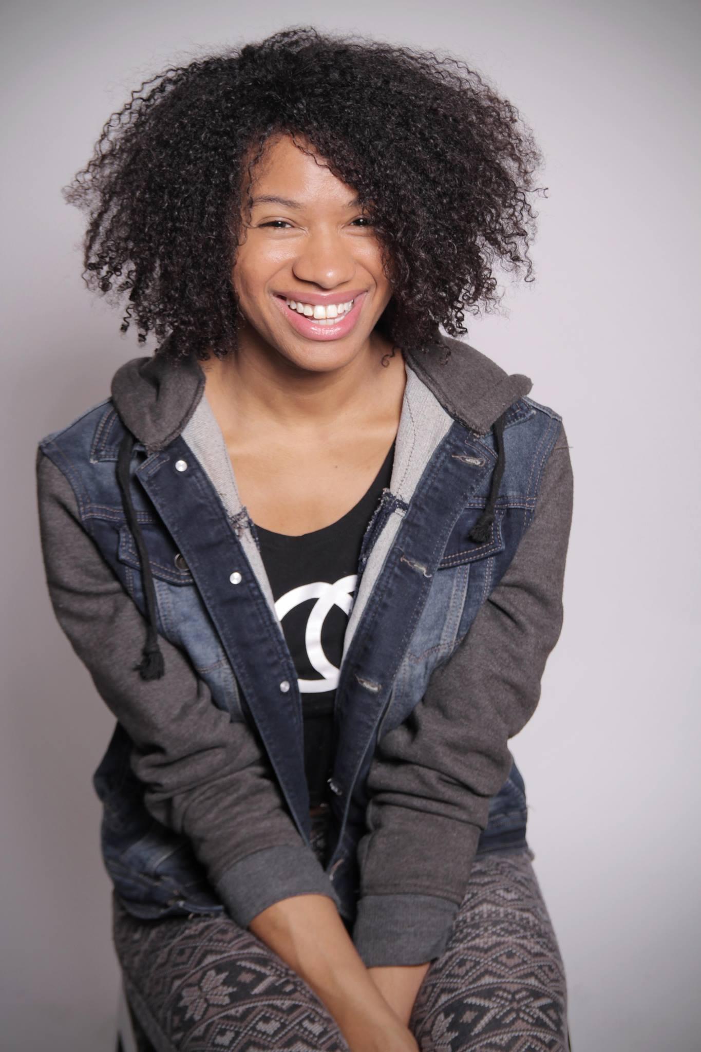 actor Aisha Brown large photo