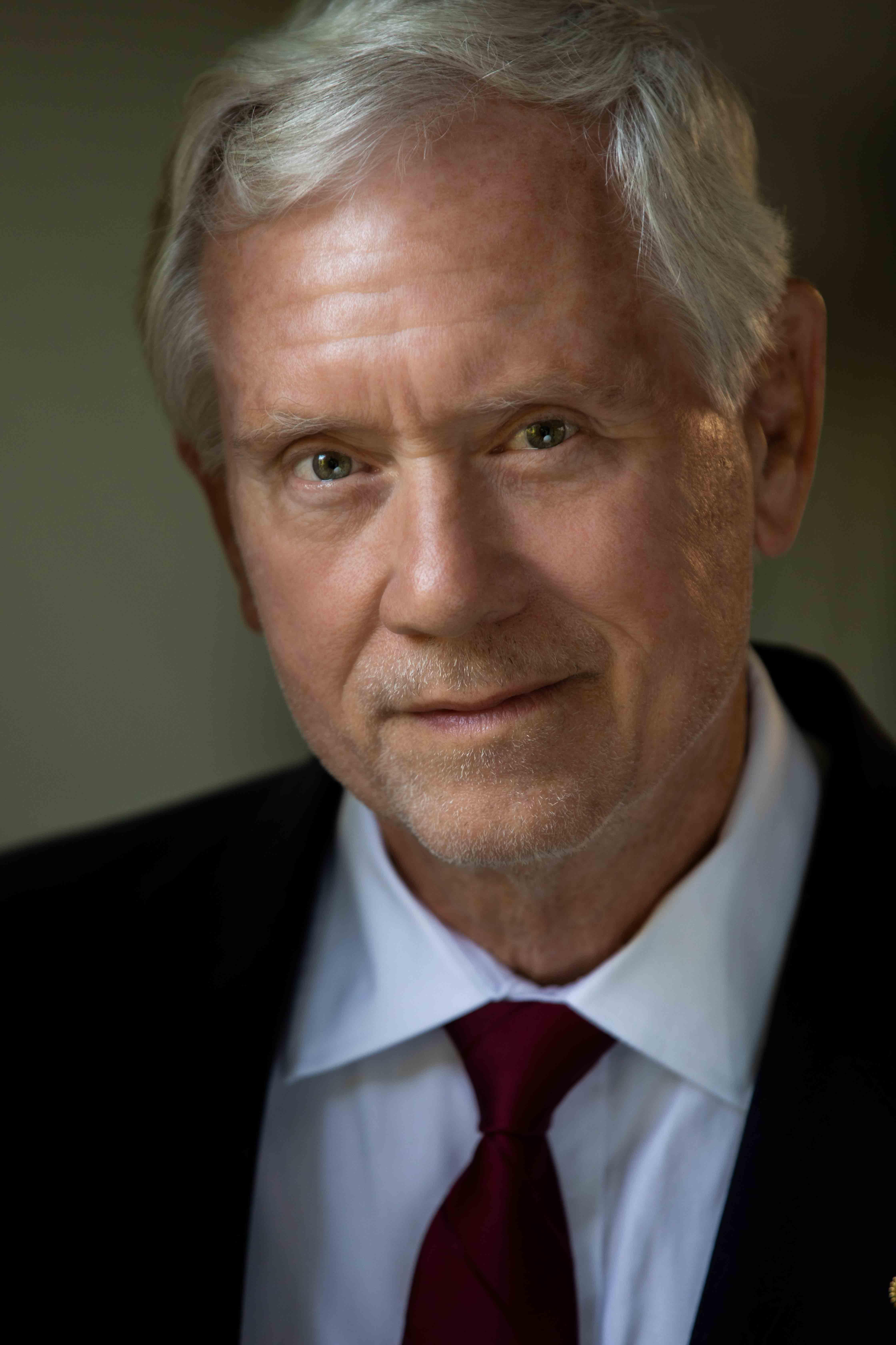 actor John Fleischmann large photo