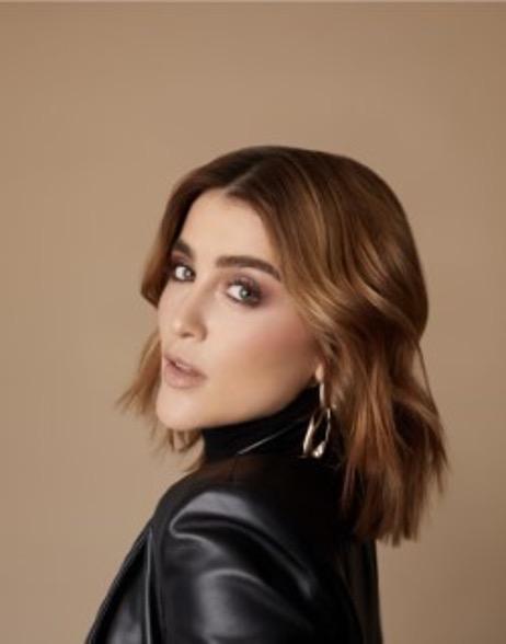 actor Cassandra Sanchez Navarro large photo