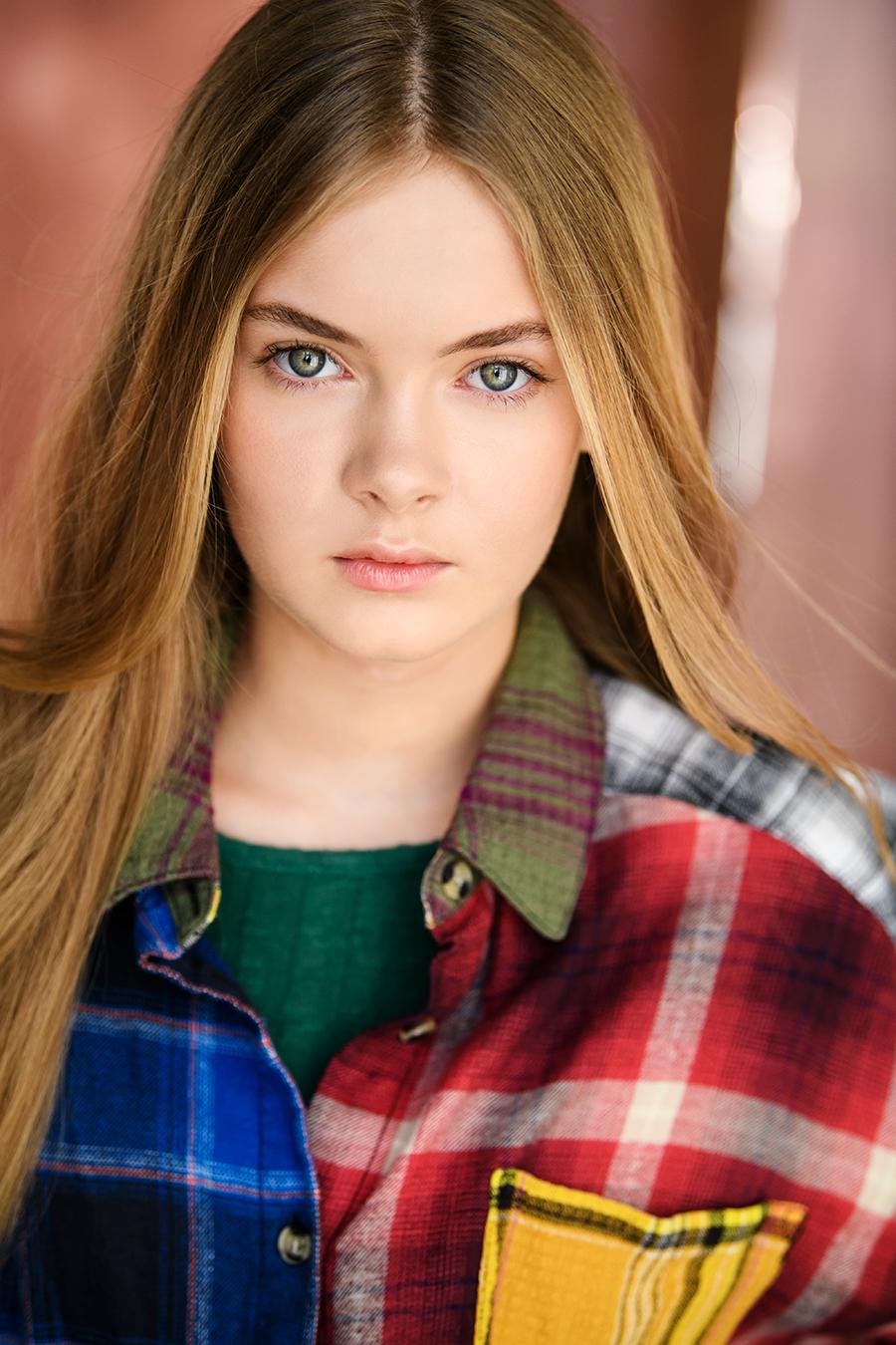 actor Jade Rattigan large photo