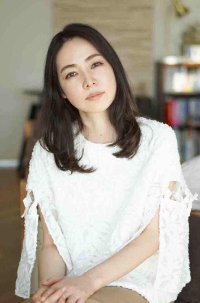 actor Reika Kirishima large photo