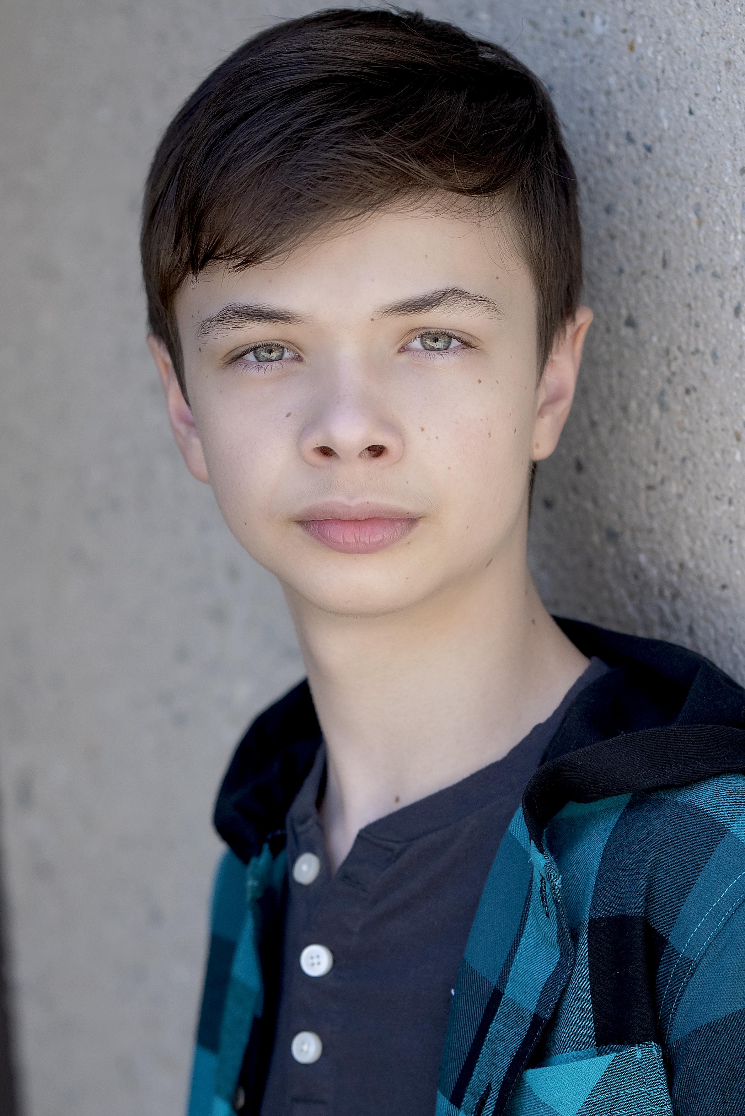 actor Luke Olney large photo