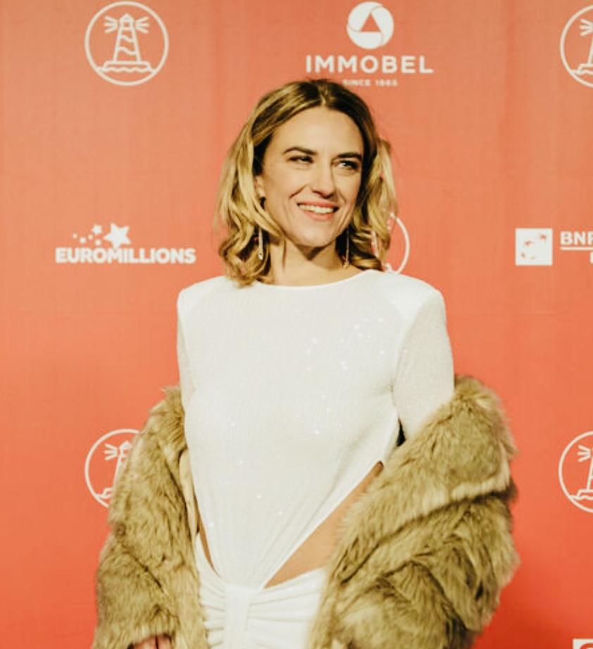 actor Natali Broods large photo