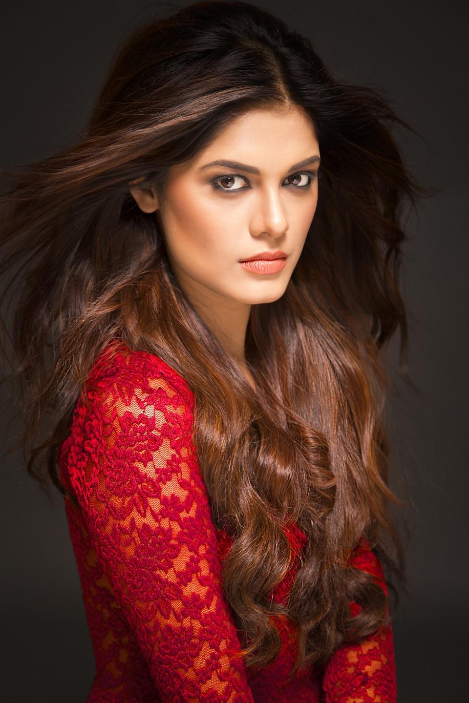 actor Asha Bhat large photo