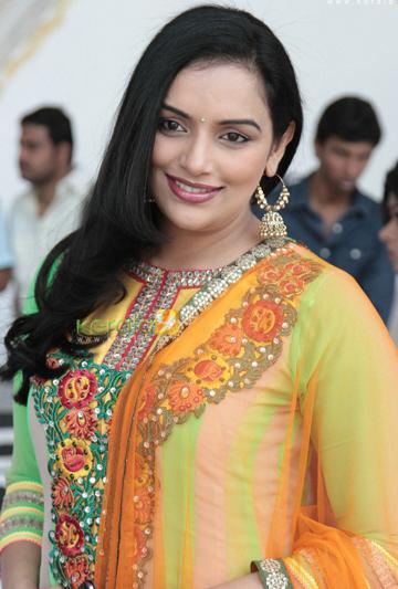 actor Shweta Menon large photo