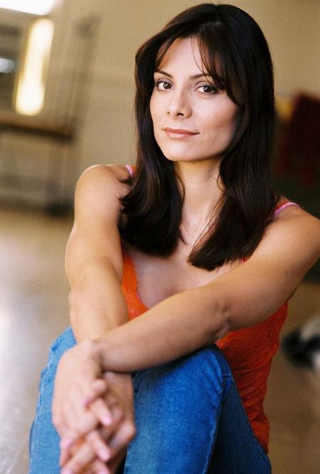 actor Indra Zuno large photo