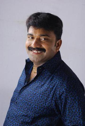 actor Kottayam Nazeer large photo