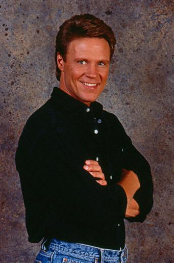 actor Forry Smith large photo