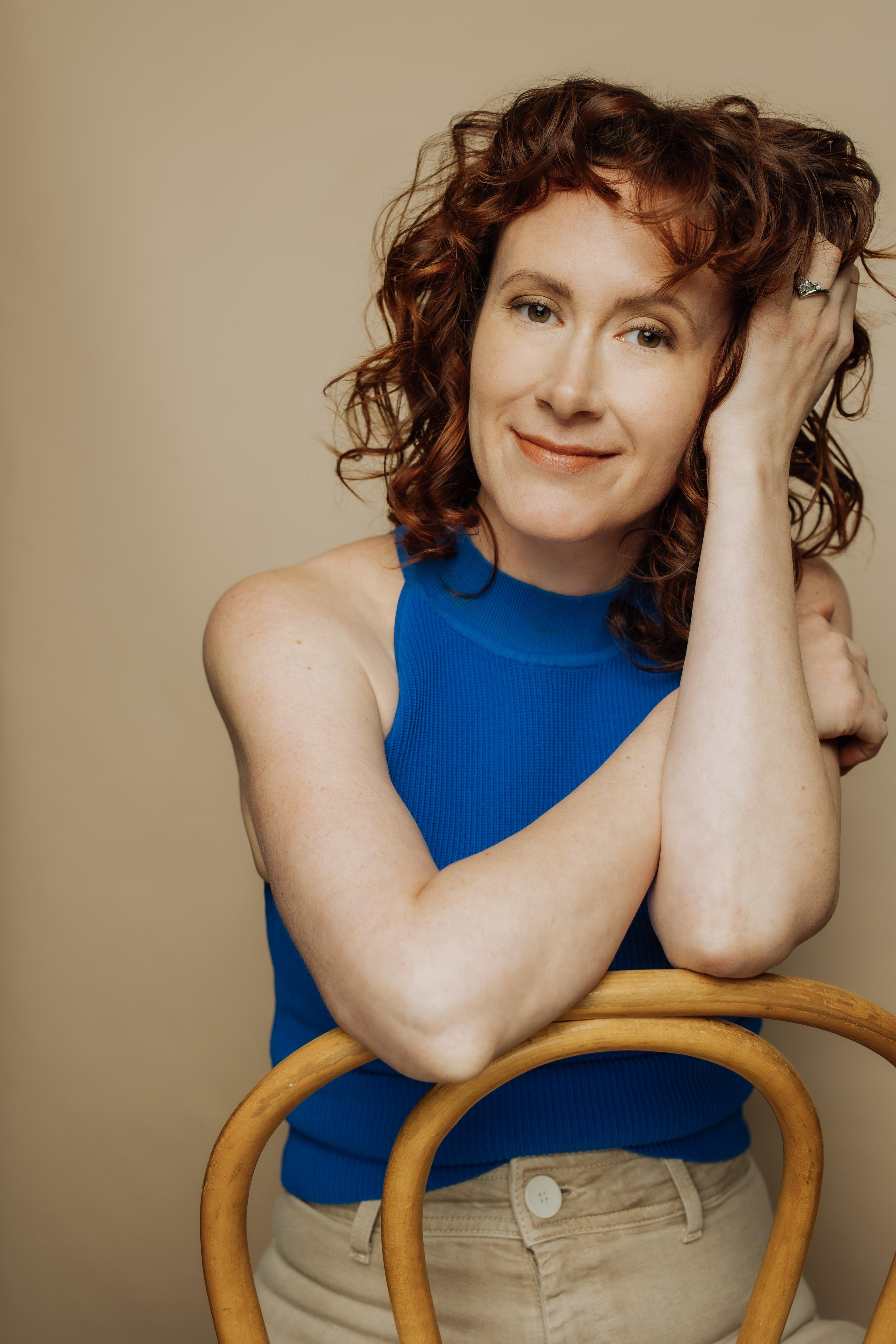 actor Laura Ross large photo