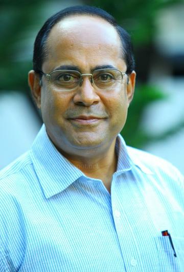 actor Dinesh Panicker large photo