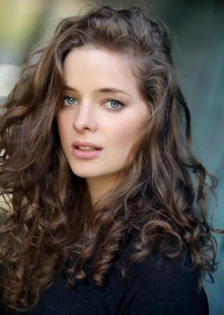 actor Erika Kaar large photo