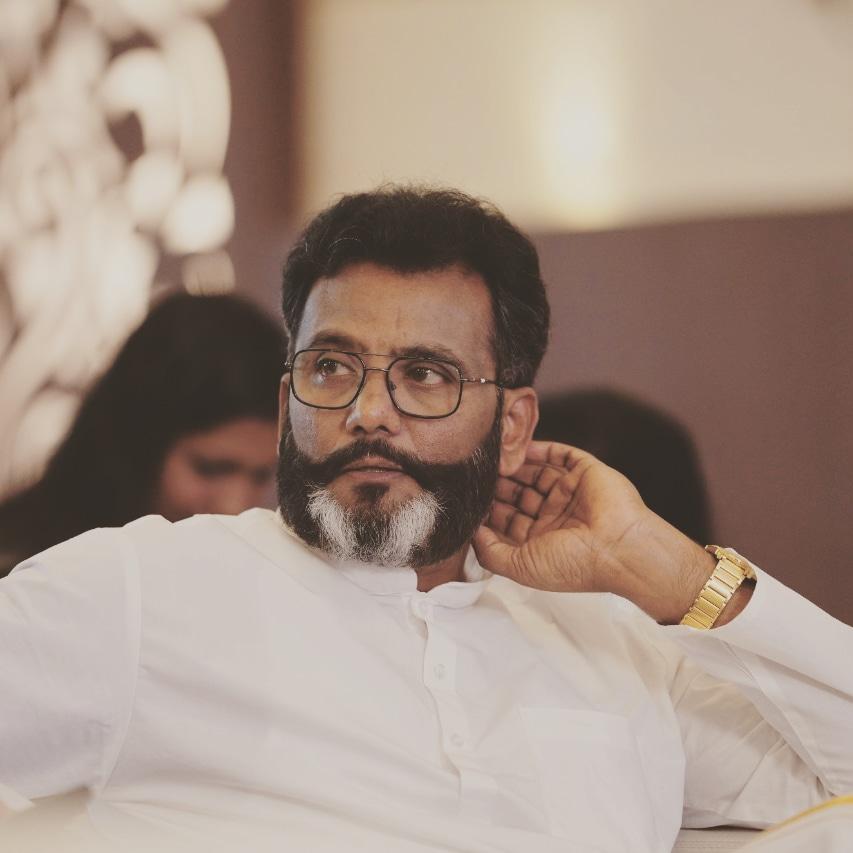 actor Madhu Nambiar large photo