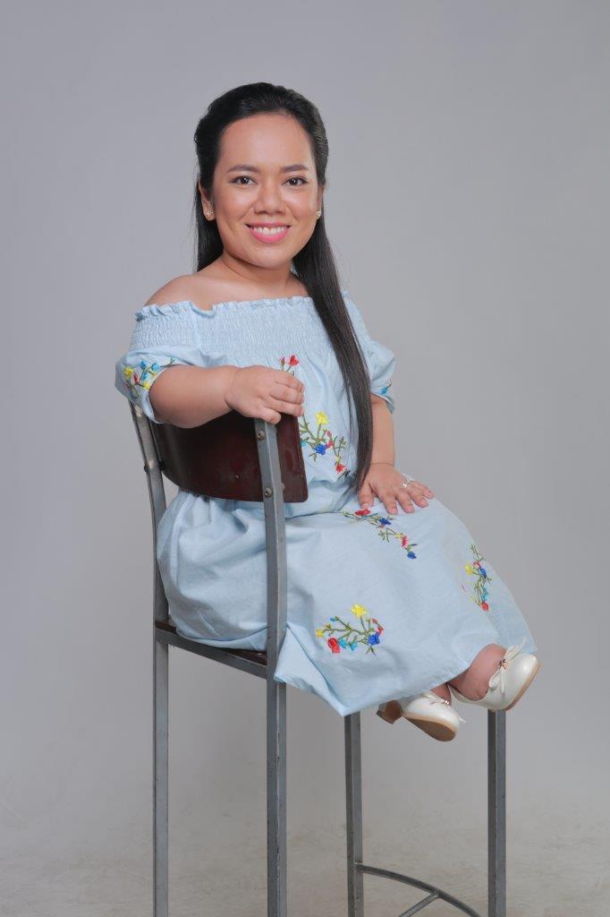 actor Jo Berry large photo