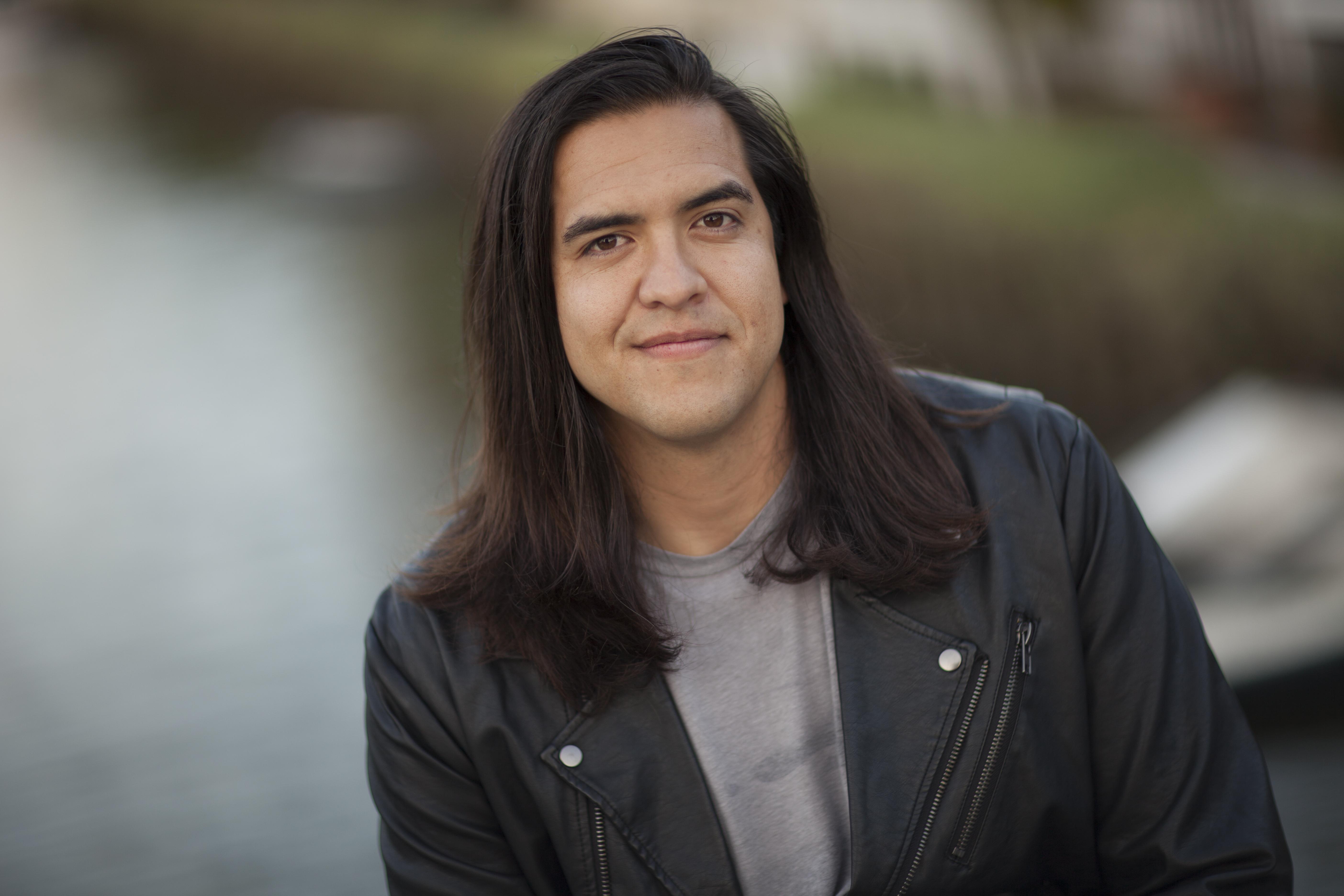 actor Ben Gonzales large photo