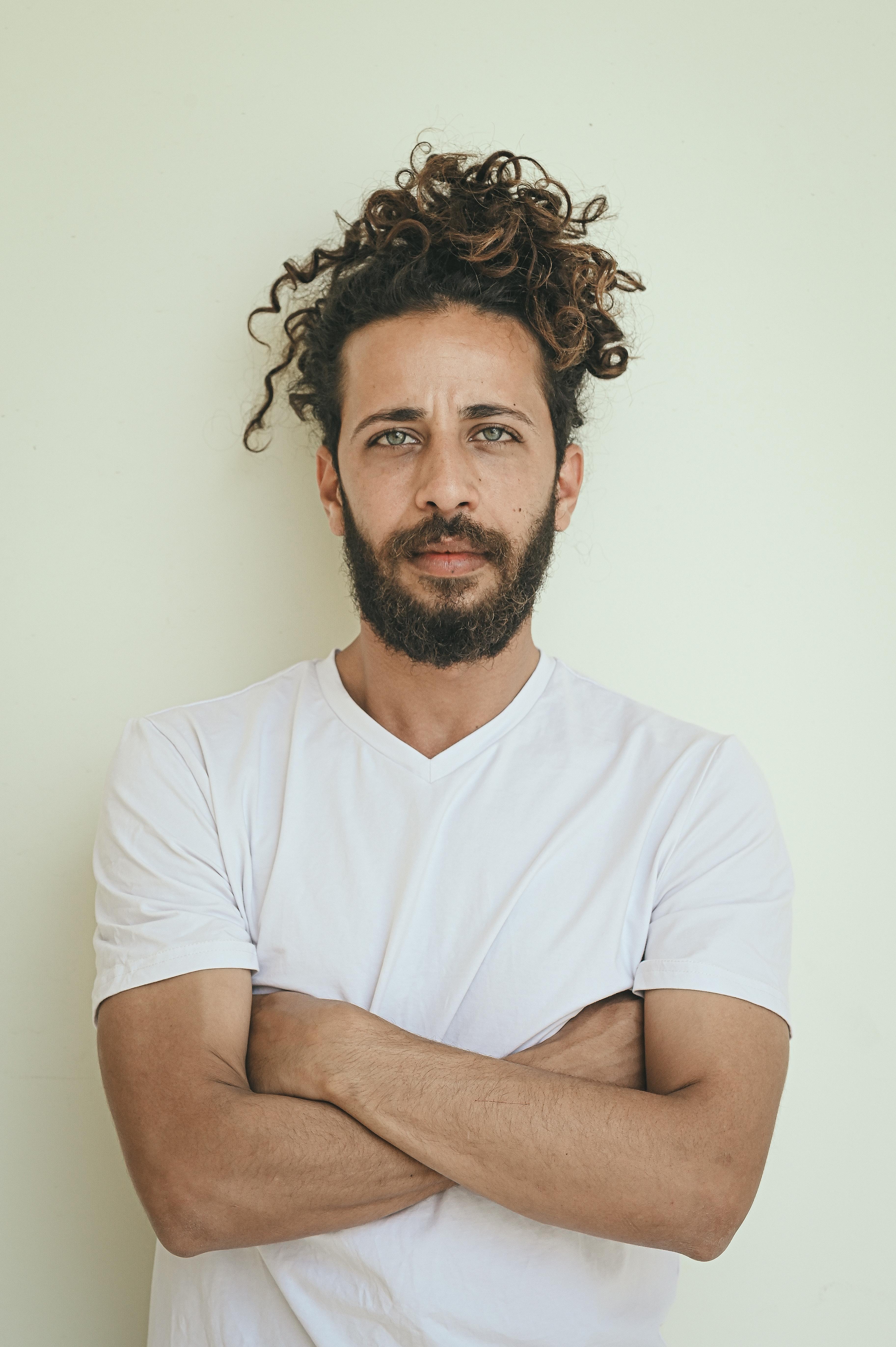 actor Motaz Malhees large photo