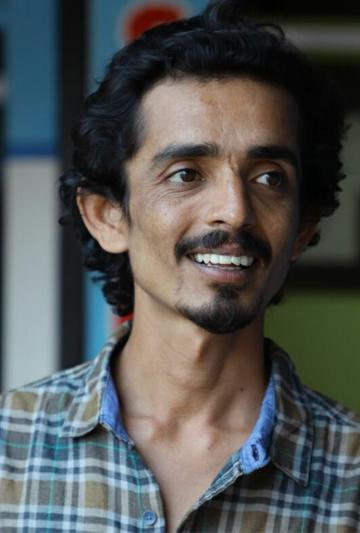 actor Rajesh Madhavan large photo