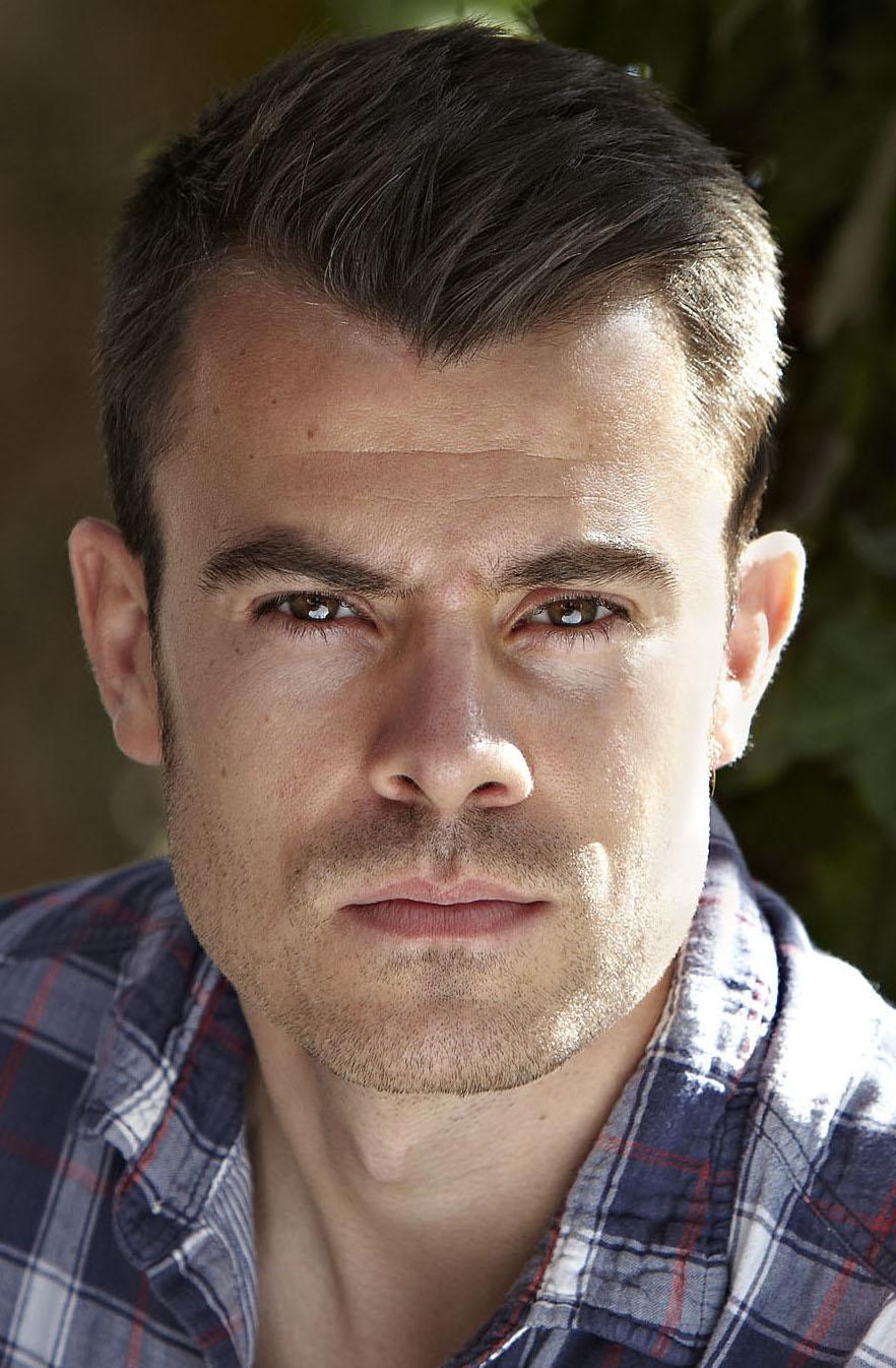 actor Sean Pogmore large photo