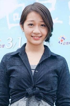 actor Joanne Yang large photo