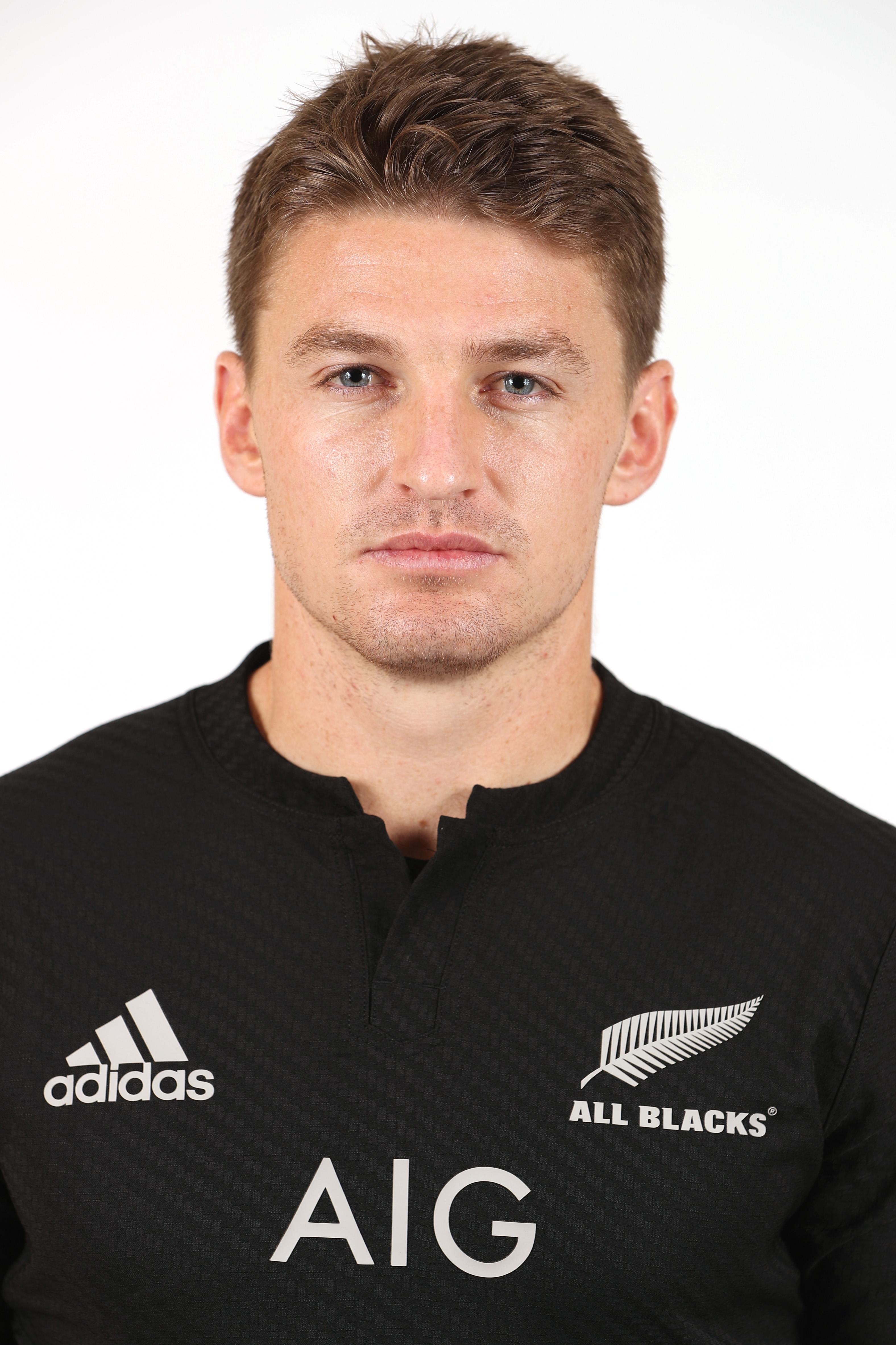 actor Beauden Barrett large photo