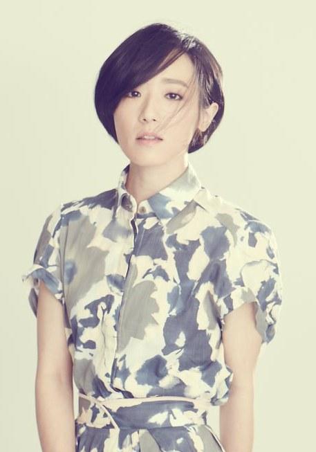 actor Phoebe Lin large photo