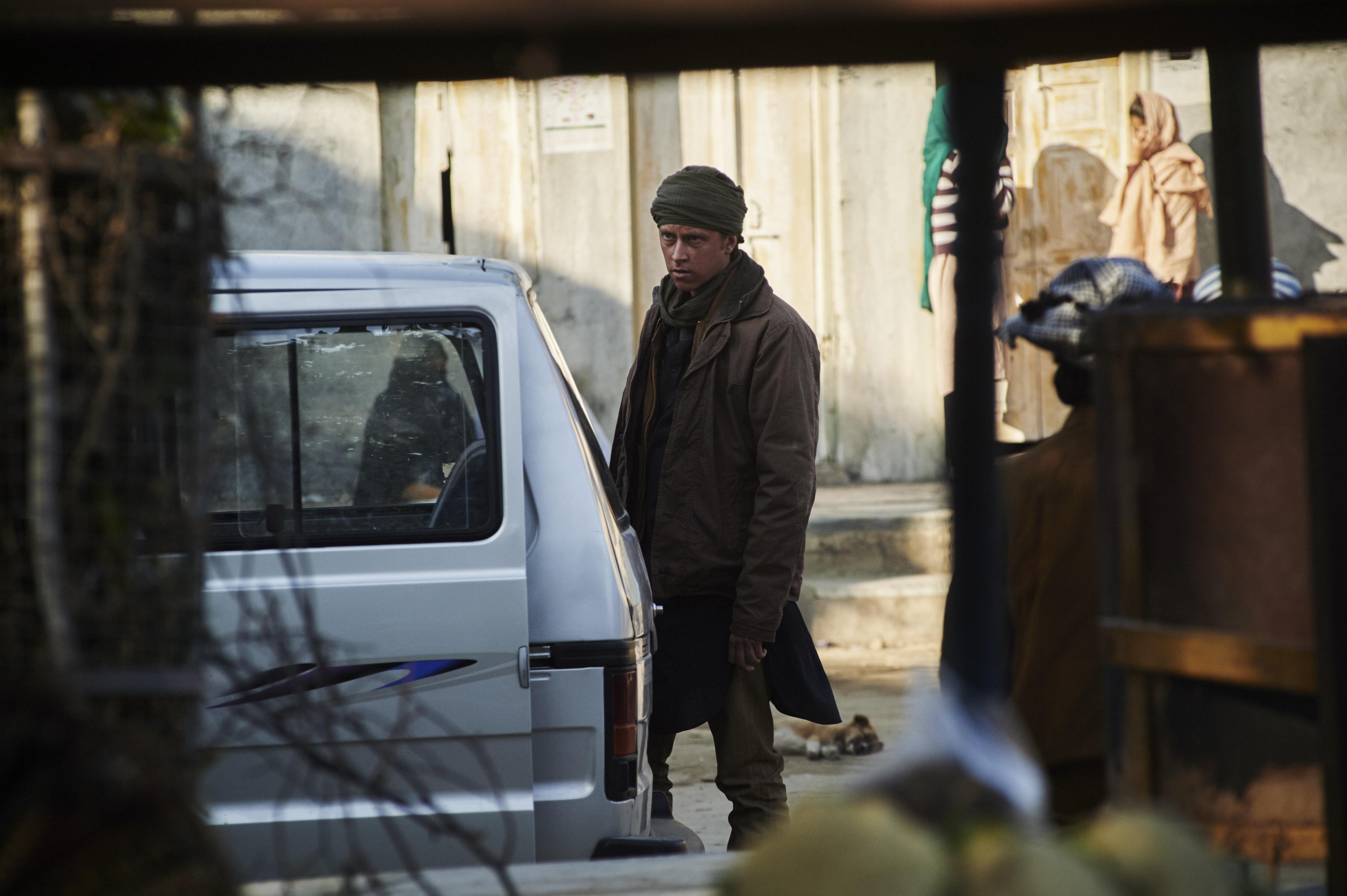 actor Finnegan Oldfield large photo