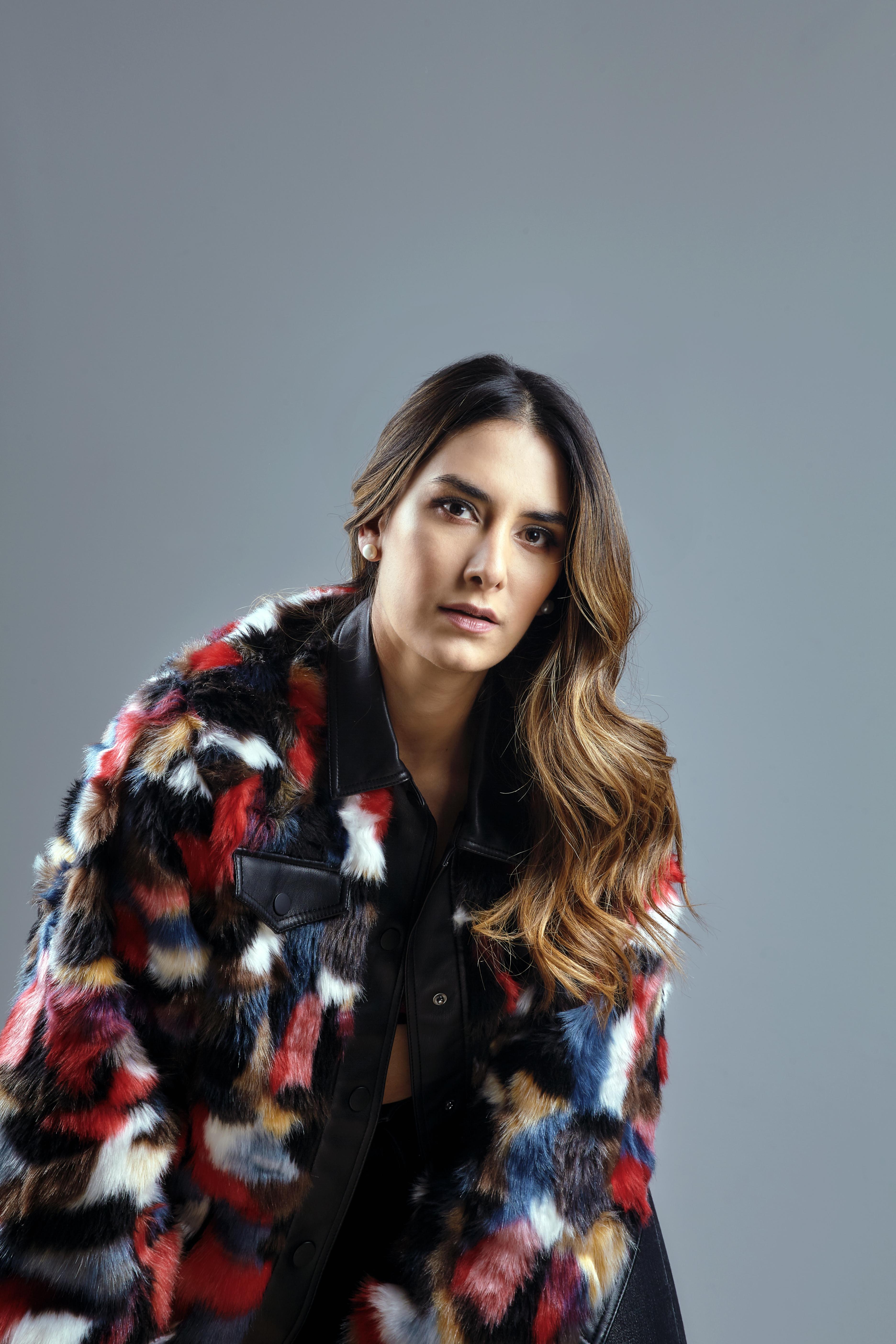 actor Linda Baldrich large photo