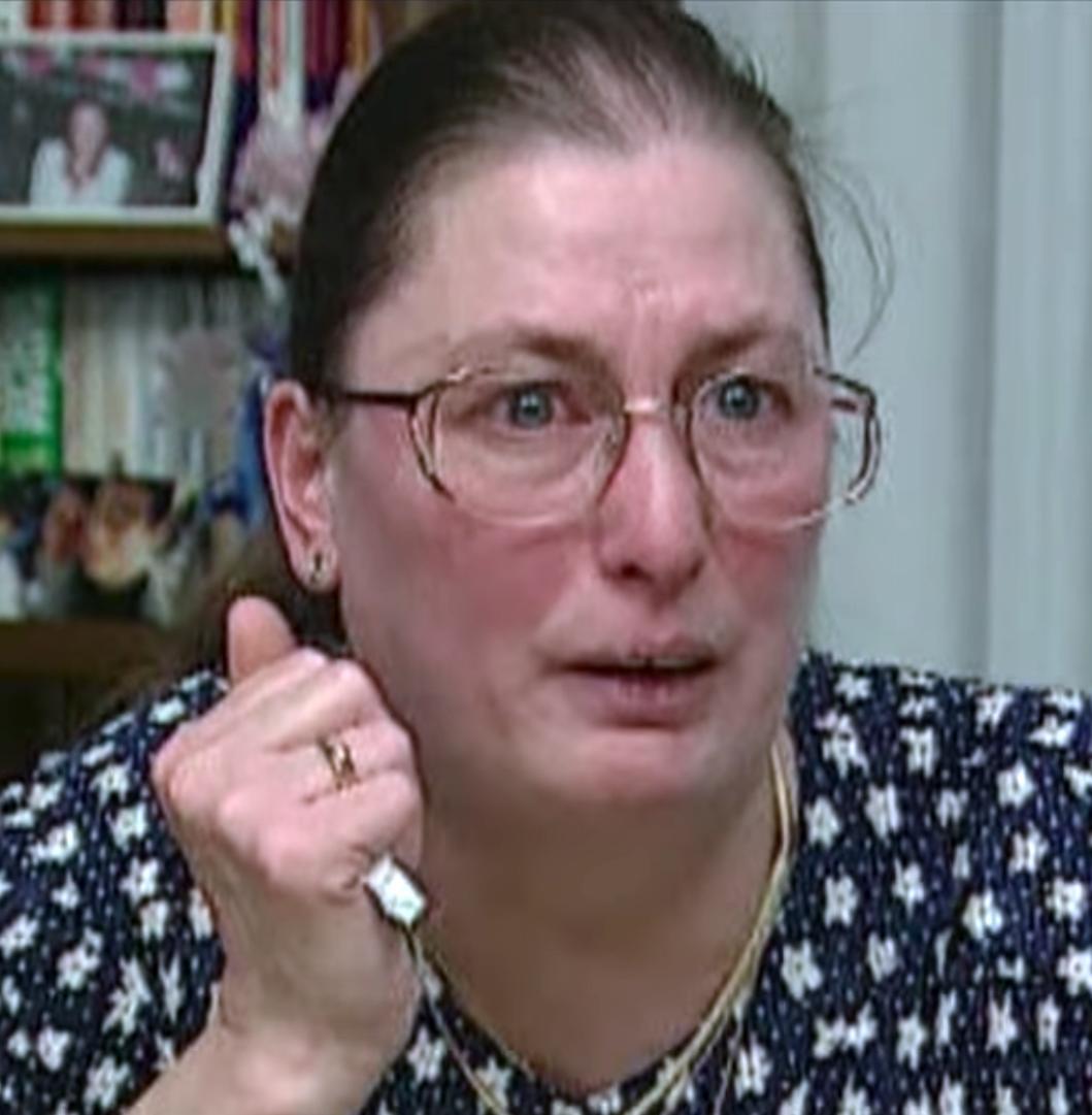 actor Chantel Sirotti large photo