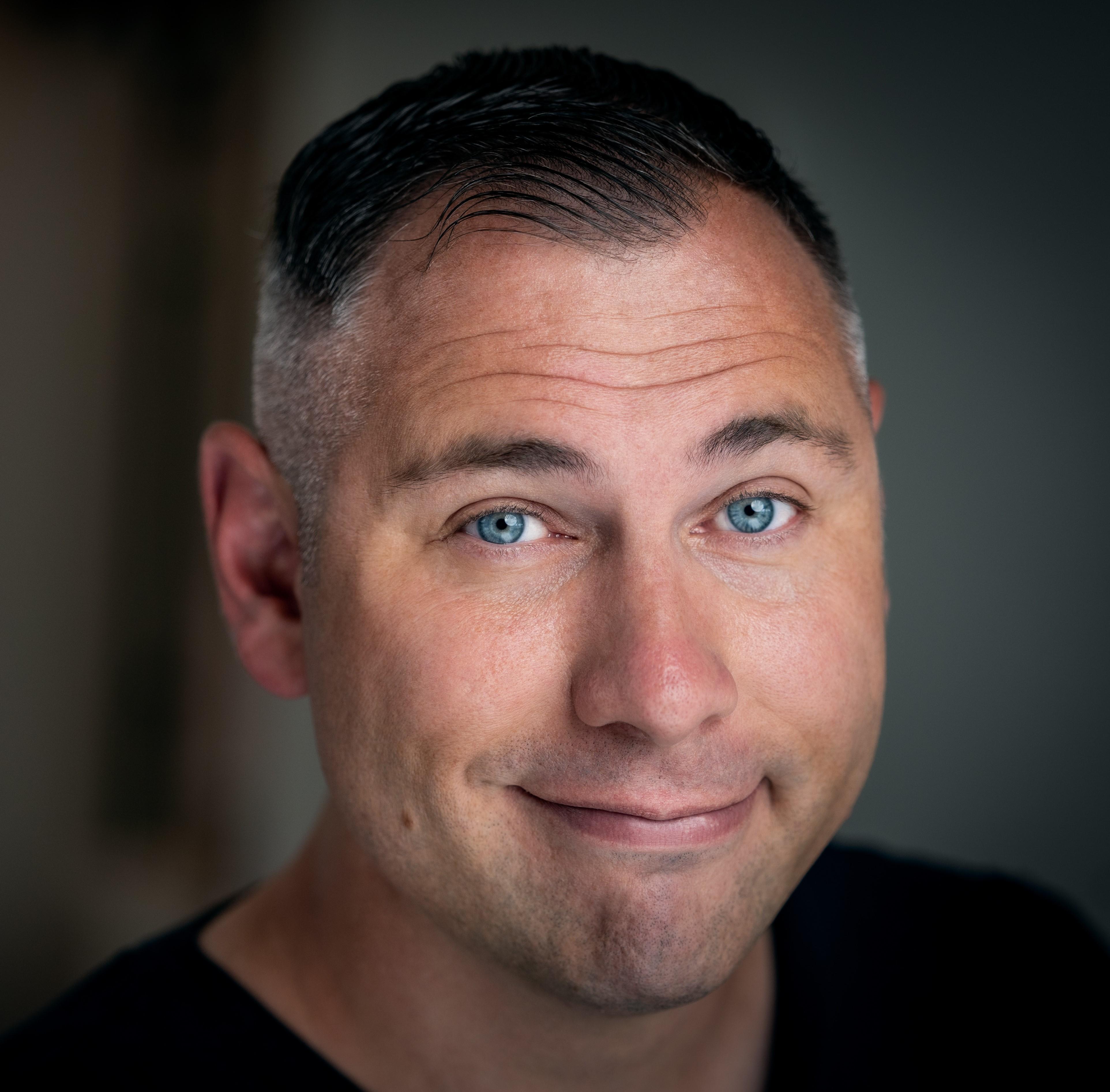 actor BJ Lange large photo