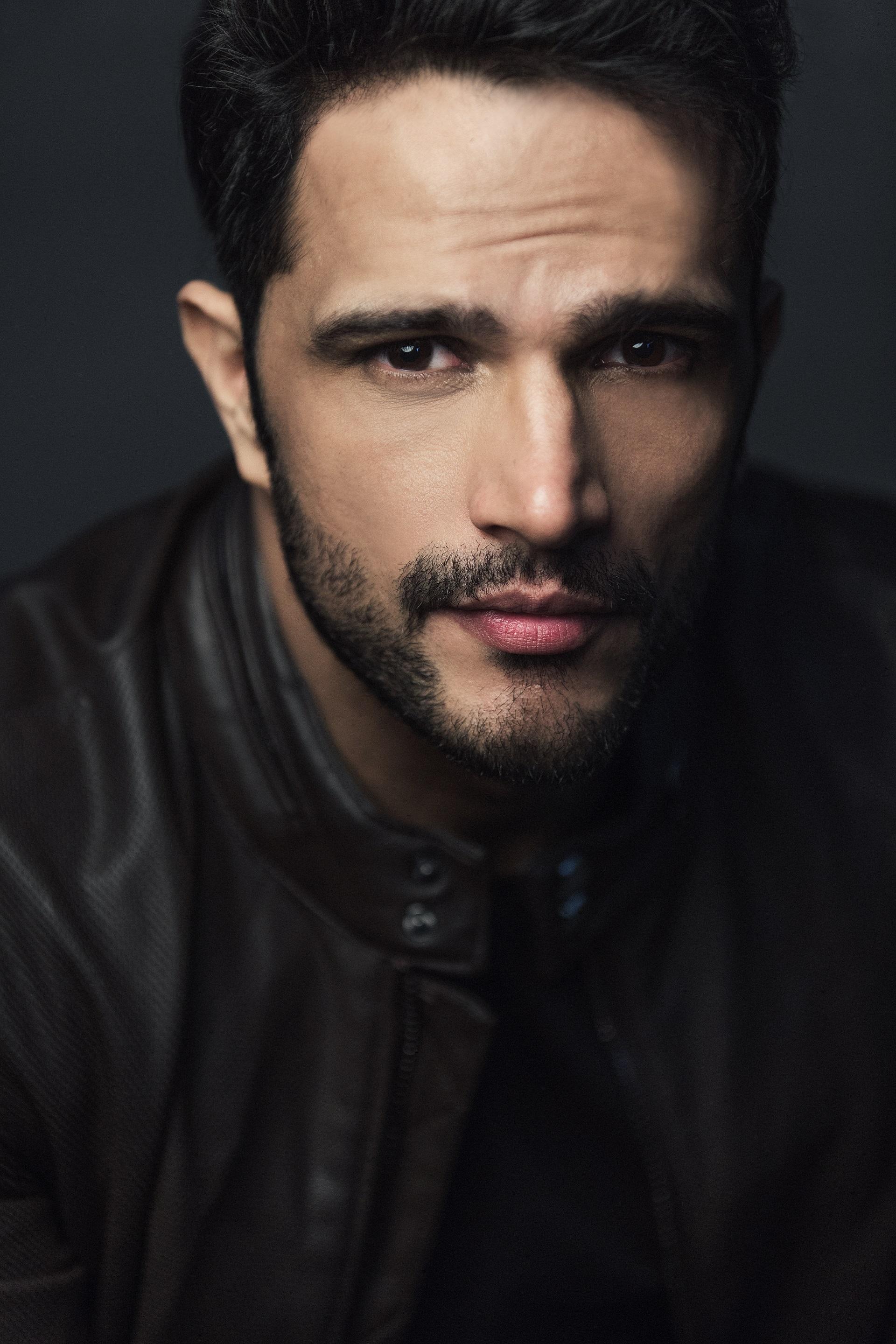 actor Jitin Gulati large photo